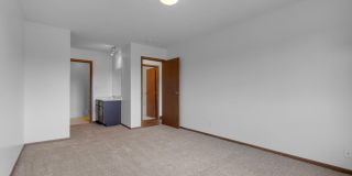 Brooklyn Crossing Gallery 32