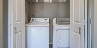 Oxmoor Apartment Homes Gallery 3