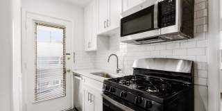 King Avenue Flats I - West Gallery 1