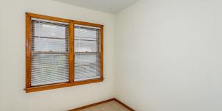 4716 E. Arbor Gallery 5