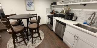 1805 W Cuyler Avenue Gallery 3