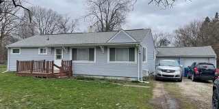 2434 N Long Lake Road Gallery 1