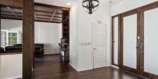 1478 Sunset Plaza Drive Gallery 3