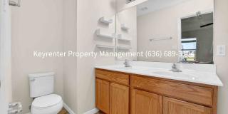 Beautiful 4BR Home in Charlestowne Place Gallery 33