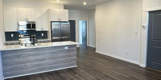 2028 W WESTMORELAND Street unit: 2 Gallery 1