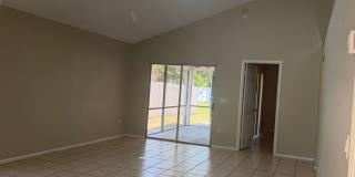 Charming 3-Bedroom Home in a Beautiful Sanford / Lake Mary Community with Community Pool Gallery 9