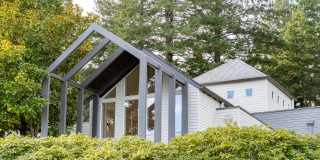 Skyline at Murrayhill Gallery 33