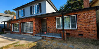 Spacious Two-Story Duplex in Old North Sacramento! Spacious Two-Story Duplex in Old North Sacramento! Gallery 1