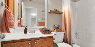 Charming 3 Bed 2.5 Bath Home in Woodlake Meadows Community Gallery 18