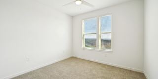Colina Hillside Gallery 86