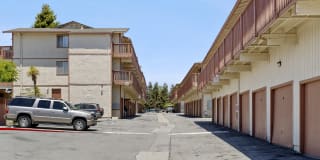 Garden Hill Apartments Gallery 2