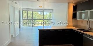 2025 Meridian Ave Gallery 4