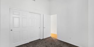 Clean and Cozy home in desirable area! Gallery 23