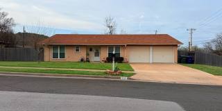 902 Lynn Ln. Gallery 1