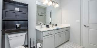 Fully Furnished Condo Near Downtown Ocean Springs Gallery 19