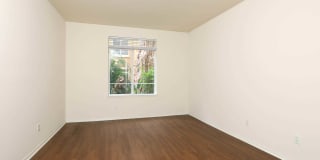 Belle Fontaine Gallery 38