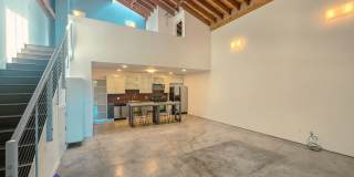 1 Bed 1.5 Bath Loft in Desired Emeryville/Oakland Neighborhood Gallery 3