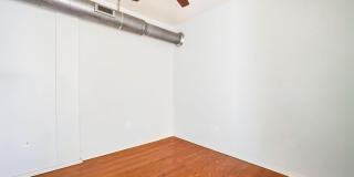 440 Walnut St Gallery 28