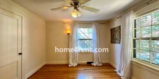 Charming Dutch Colonial in Brookside w/ an Updated Kitchen, Wood Floors, Fenced Yard and a Finished Third Floor! Gallery 29