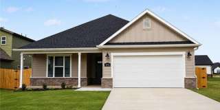 Nice New Construction Home in E Springdale Gallery 1