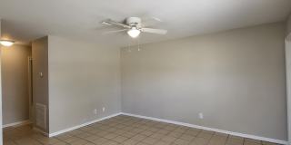 2147/2145 Pauldo Street Gallery 4