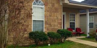 Nice 3 Bed 2 Bath Home! Available Now! Gallery 1