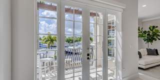 27 Marina Gardens Drive Gallery 45