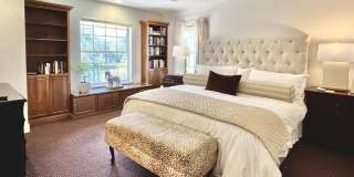 2050 Windsock Way Gallery 27
