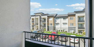 Carrington Square Gallery 74