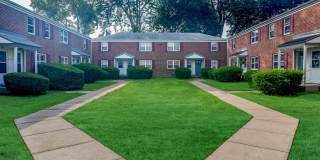 Crestwood Apartments Gallery 1