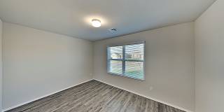 Spacious 3 Bedroom 2 Bath Home in Mustang Schools Gallery 13