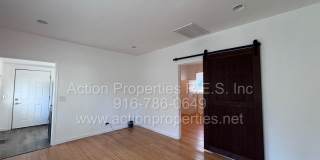 Downtown Roseville - 2 Bed, 1 Bath - Single Level Bungalow - Landscaping Included - Utilities Included! Street Parking Gallery 12