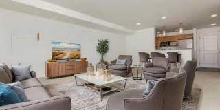 Delano Gallery 40