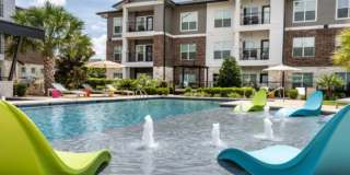 1932 Onion Creek Pkwy Gallery 1