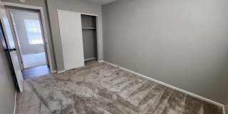 3 Bedroom Home in Bloomington Gallery 18