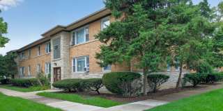Charming 2BR Condo in Franklin Park Gallery 1