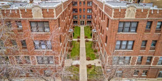 512 W Cornelia Ave Gallery 1