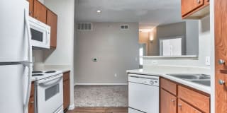 Vistas of Vance Jackson Apartments Gallery 39