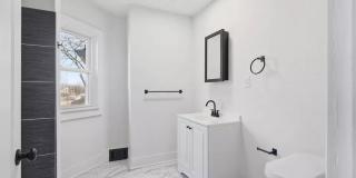 8951 Lasalle Blvd Gallery 14