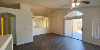 Summerlin - Single Story on Corner Lot Gallery 6