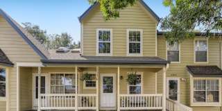 Evolve Real Estate: Spacious 3 Bed 3 bath Townhouse  in LITTLETON! Available 7/5/2026! Gallery 1