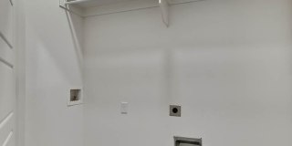 510 W Persimmon St Gallery 23