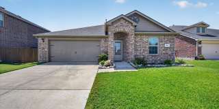 1304 Pampa Grass Drive Gallery 1
