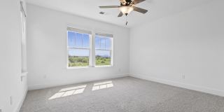 Artisan Living Mills River Gallery 23