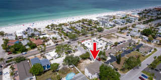 Coastal Retreat Steps from the Sand in Indian Rocks Beach Coastal Retreat Steps from the Sand in Indian Rocks Beach Gallery 34