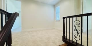 Luxury Rental in Village at the Park Luxury Rental in Village at the Park Gallery 23