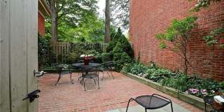 434 BELLEVUE Avenue Gallery 36