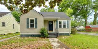 Available NOW! 3 Bedroom, 2.5 Bathroom Home for Rent! Gallery 1