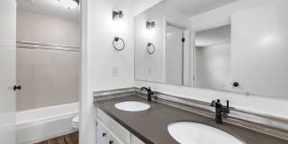 Stunning 4 Bedroom Columbia Highlands Home for Lease - 14103 SE McGillivray Blvd Gallery 18