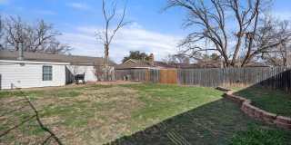 4803 8th Street Gallery 28